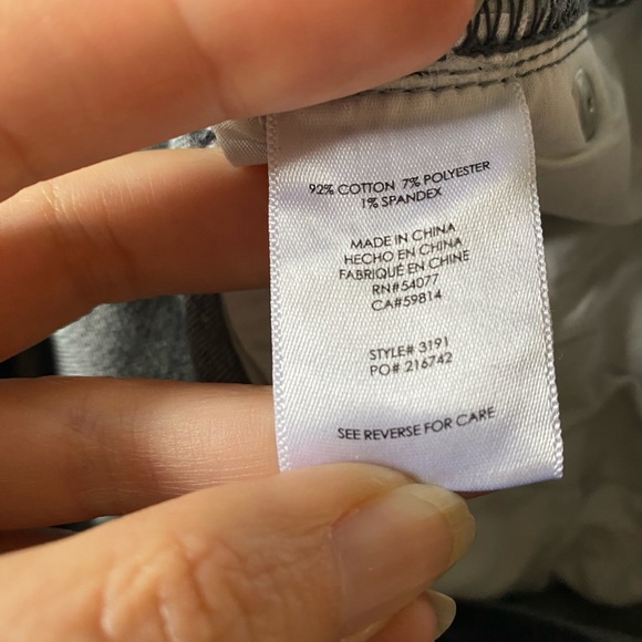 Cabi Slim Boyfriend Gray Wash Jeans - Picture 9 of 13